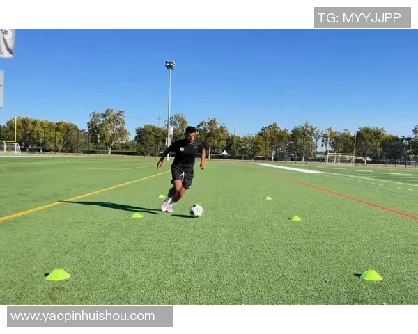 足球明星如何通过科学训练提升球感技巧与实战表现